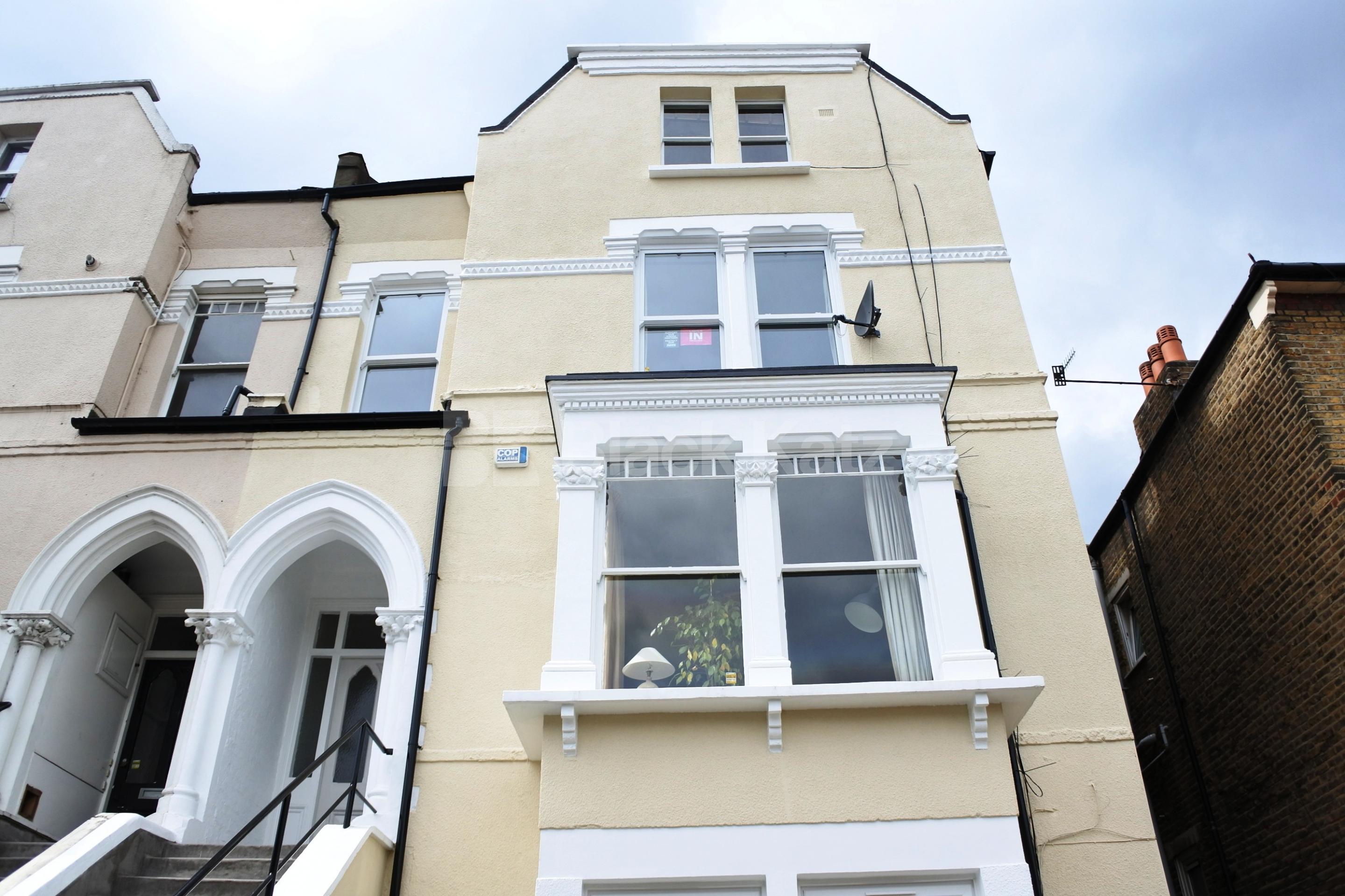 			Amazing Garden Flat !, 2 Bedroom, 1 bath, 1 reception Flat			 Ferme Park Road, Crouch End N8