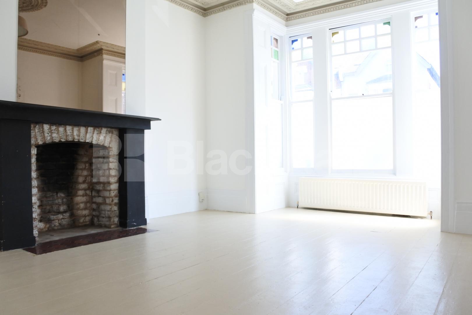 			Spectacular two double bedroom garden flat, 2 Bedroom, 1 bath, 1 reception Flat			 Park Avenue, Alexandra Palace