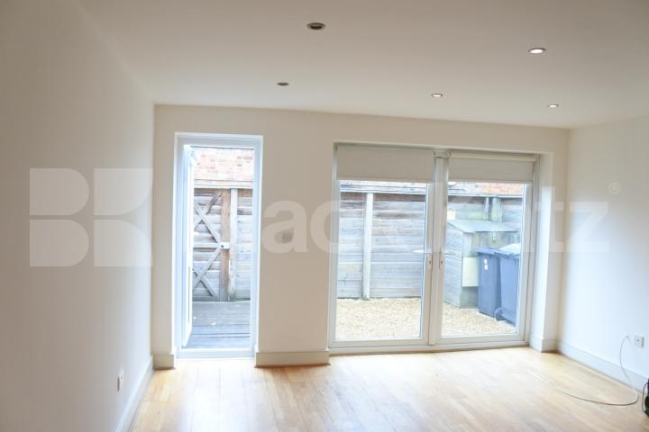 			Great Two Bed Property With Patio, 2 Bedroom, 1 bath, 1 reception Ground Floor Flat			 Rathcoole Avenue, Crouch End