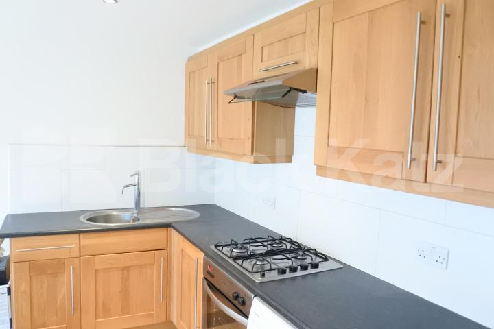 			Great Two Bed Property With Patio, 2 Bedroom, 1 bath, 1 reception Ground Floor Flat			 Rathcoole Avenue, Crouch End