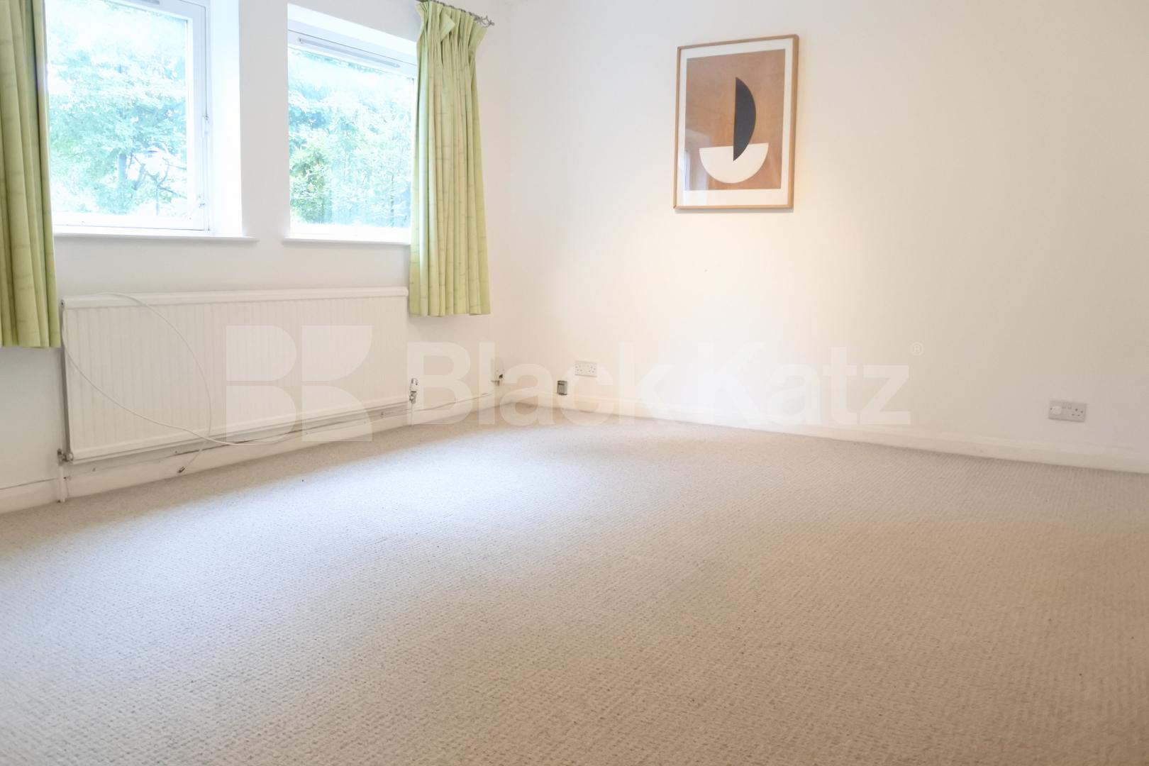 			Beautiful Two Bed Garden Property ! , 2 Bedroom, 1 bath, 1 reception Flat			 Stanhope  Road, Highgate
