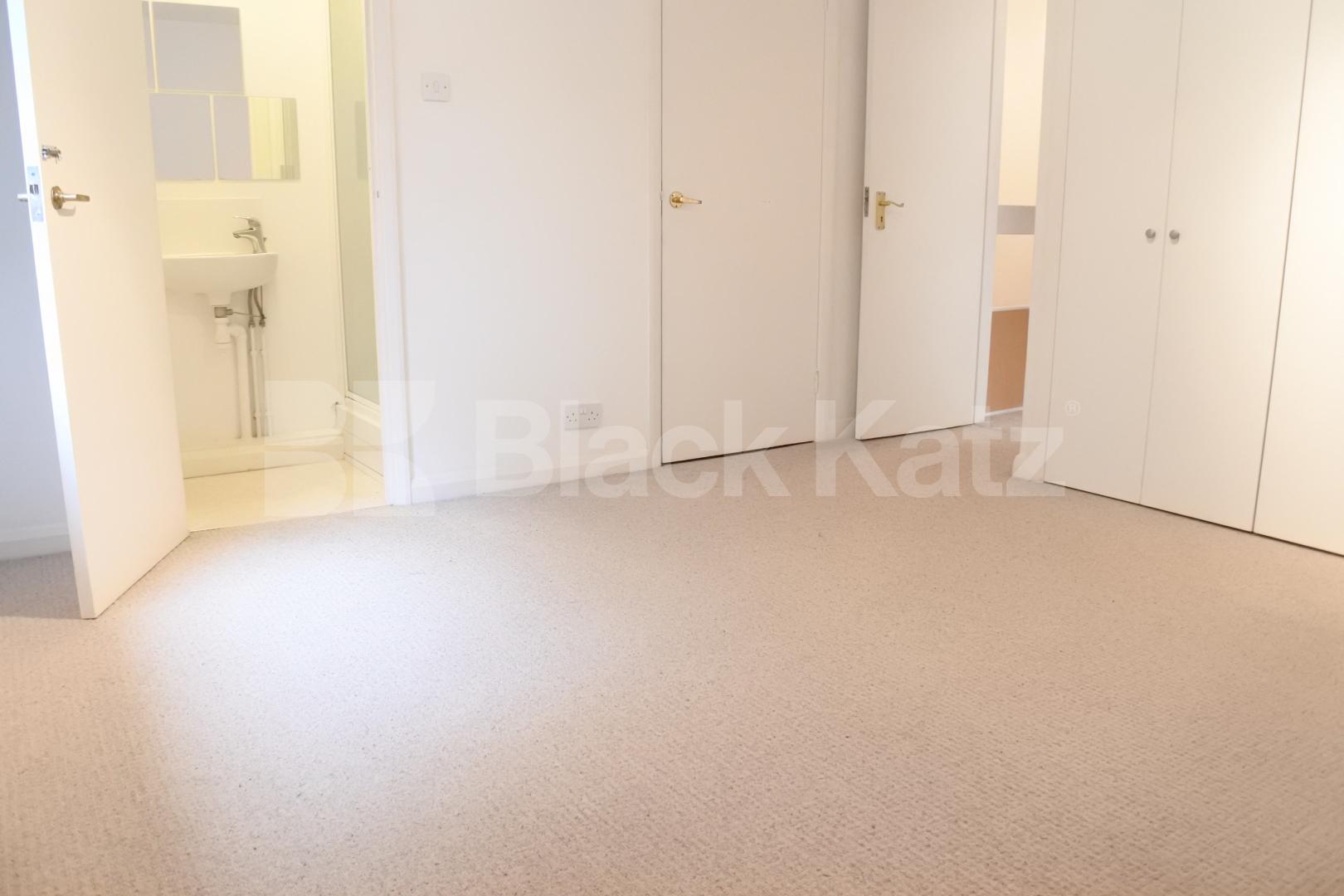 			Beautiful Two Bed Garden Property ! , 2 Bedroom, 1 bath, 1 reception Flat			 Stanhope  Road, Highgate