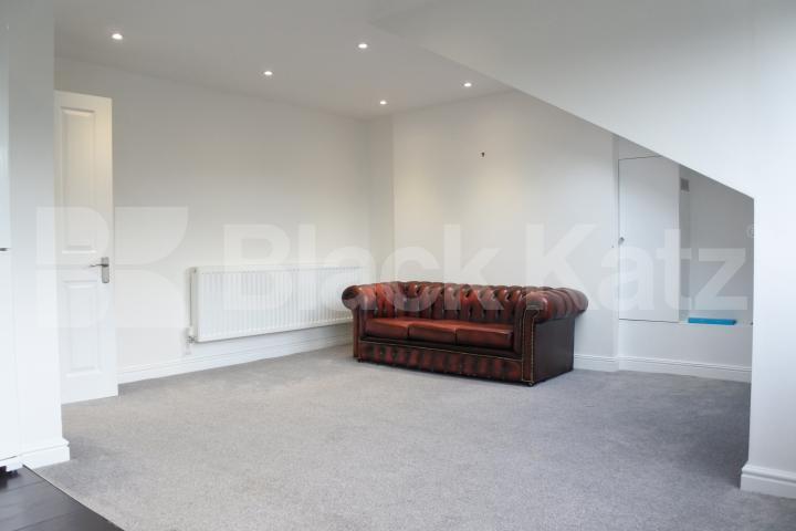 			Beautiful Two Double Bed Property ! , 2 Bedroom, 1 bath, 1 reception Flat			 Avenue Road, Highgate