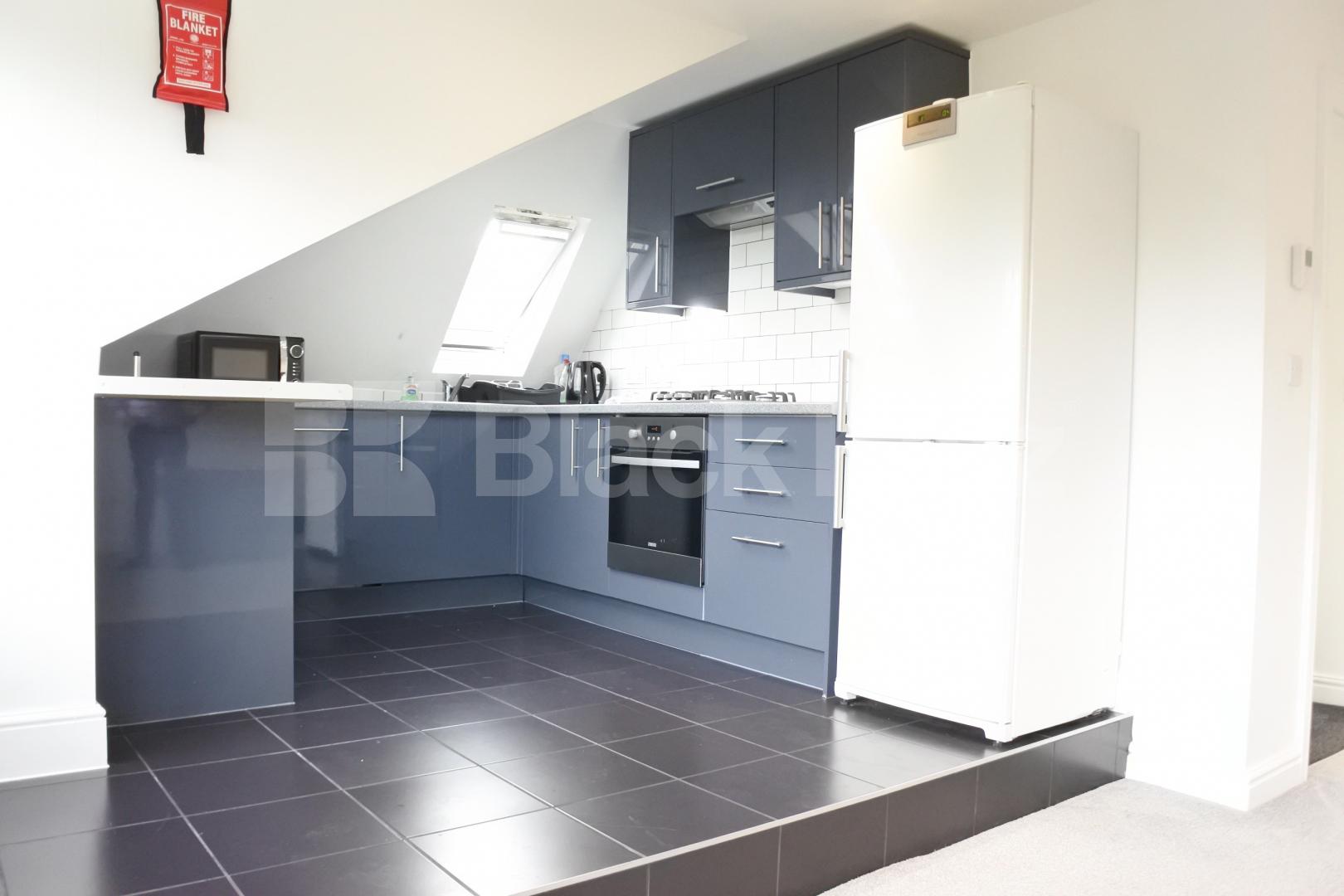 			Beautiful Two Double Bed Property ! , 2 Bedroom, 1 bath, 1 reception Flat			 Avenue Road, Highgate