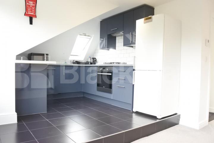 			Beautiful Two Double Bed Property ! , 2 Bedroom, 1 bath, 1 reception Flat			 Avenue Road, Highgate