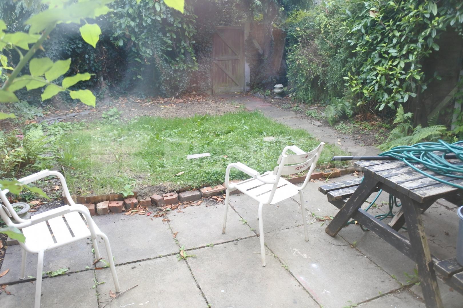 			3 Bedroom, 1 bath, 1 reception House			 Tarling Road, East Finchley