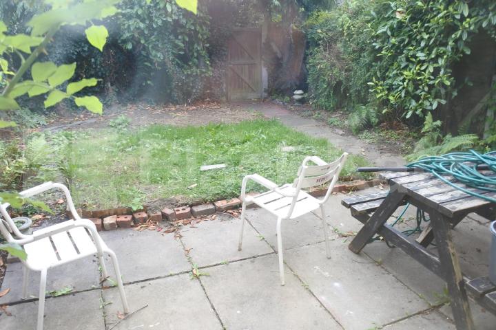 			3 Bedroom, 1 bath, 1 reception House			 Tarling Road, East Finchley