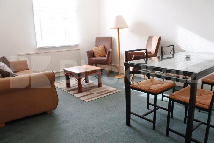 			2 Bedroom, 1 bath, 1 reception Flat			 Florence road, Stroud green