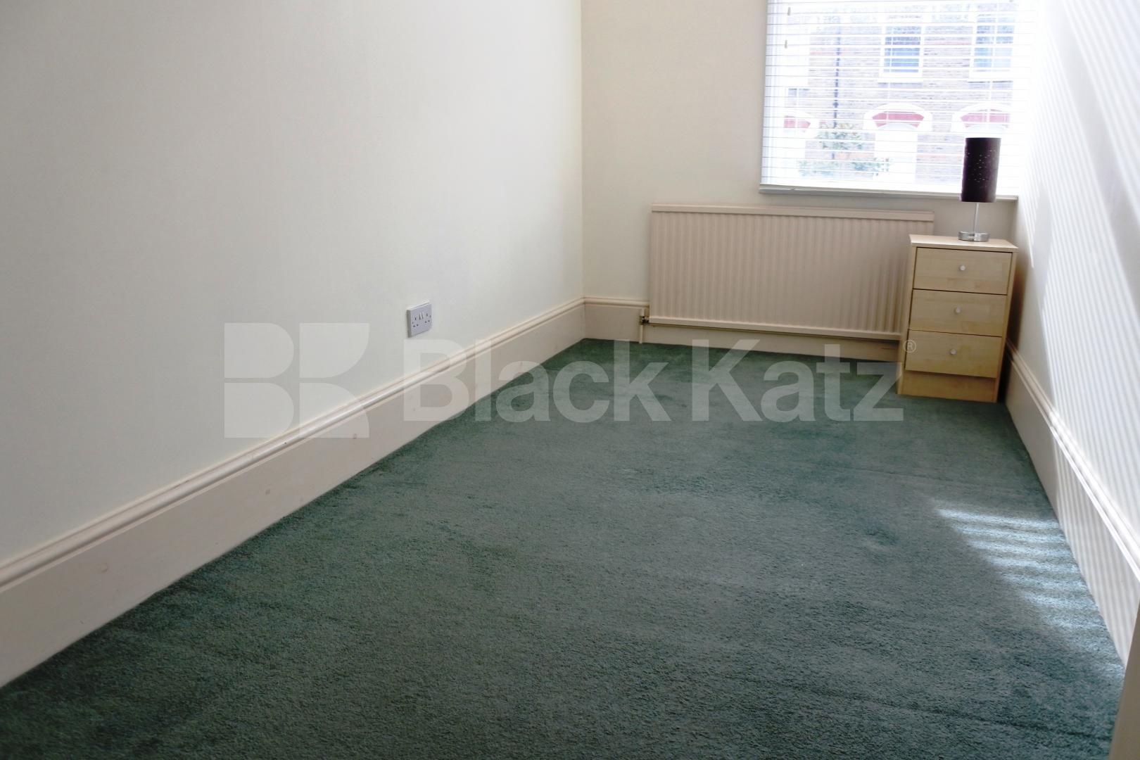 			2 Bedroom, 1 bath, 1 reception Flat			 Florence road, Stroud green