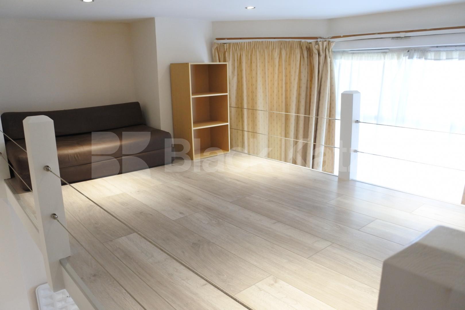 			Studio Apartment, 1 bath, 1 reception Flat			 Muswell Hill, Muswell Hill