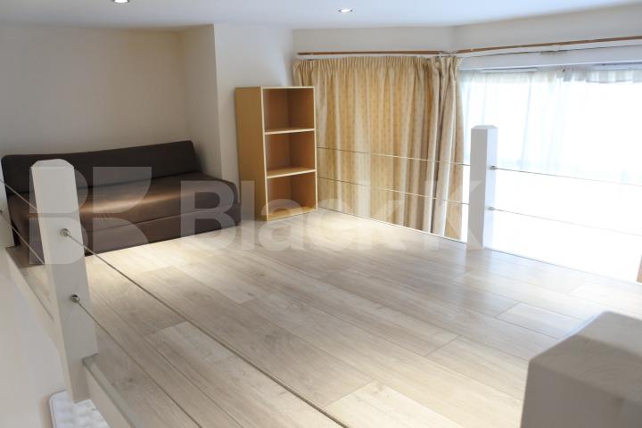 			Studio Apartment, 1 bath, 1 reception Flat			 Muswell Hill, Muswell Hill