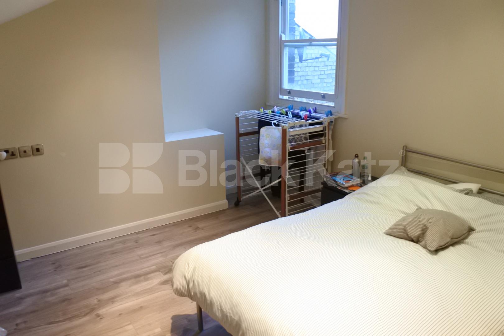 			NEW INSTRUCTION!, 3 Bedroom, 1 bath, 1 reception Apartment			 Middle Lane, Crouch End/Hornsey