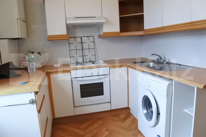 			3 Bedroom, 1 bath, 1 reception Flat			 Tottenham Lane, Crouch End
