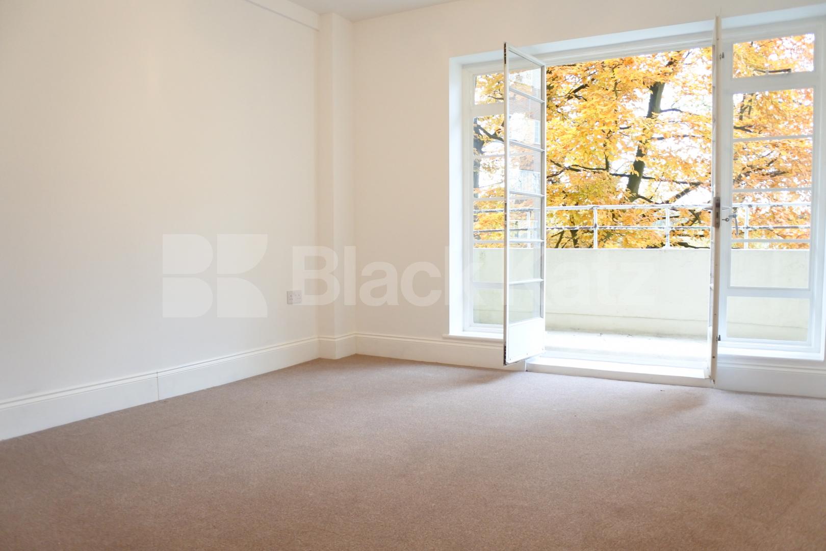 			3 Bedroom, 1 bath, 1 reception Flat			 Hornsey Lane, Highgate