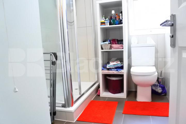 			Rent inclusive of all bills!, 1 Bedroom, 1 bath, 1 reception Flat			 Brownlow Road, Bounds Green 