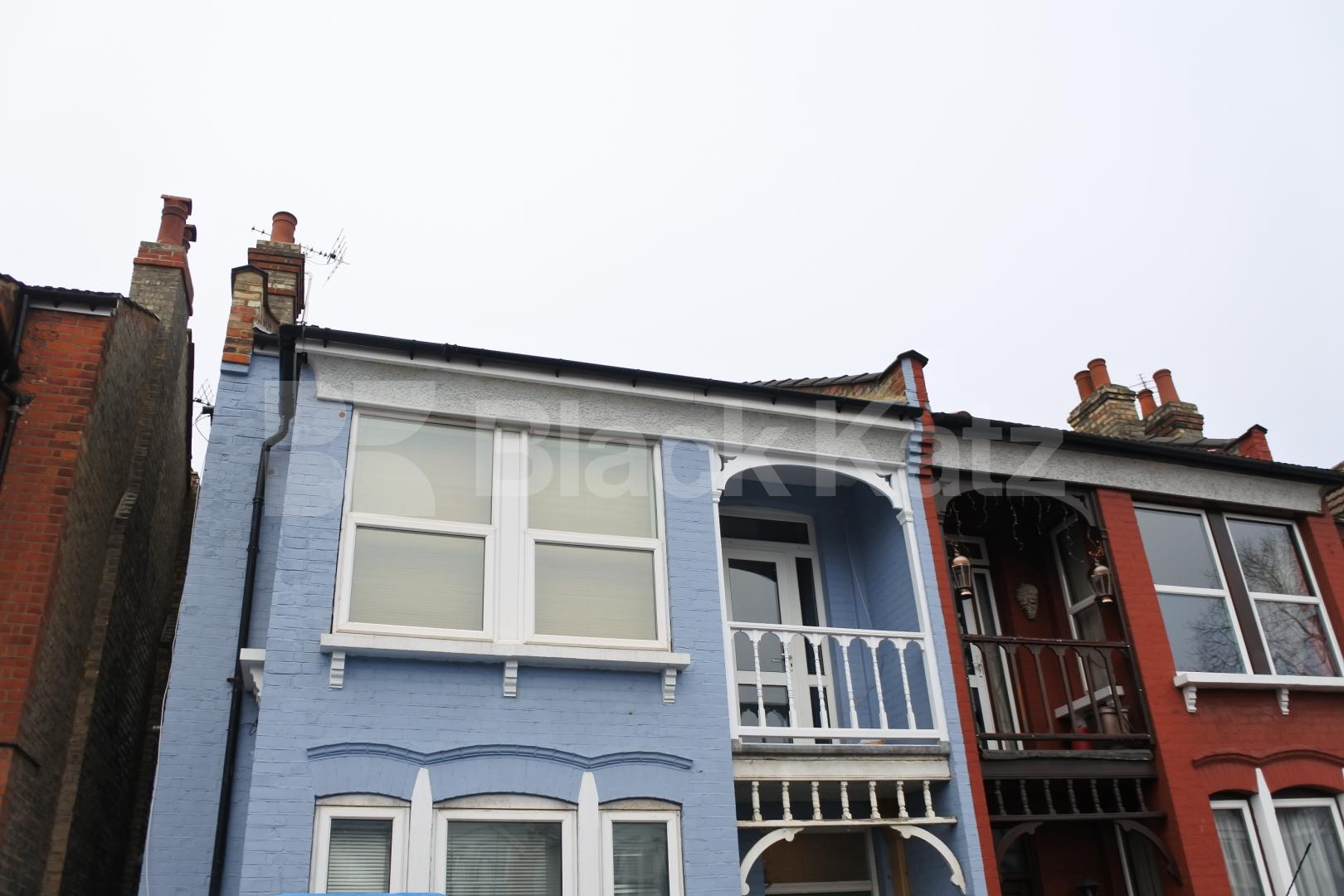 			Rent inclusive of all bills!, 1 Bedroom, 1 bath, 1 reception Flat			 Brownlow Road, Bounds Green 