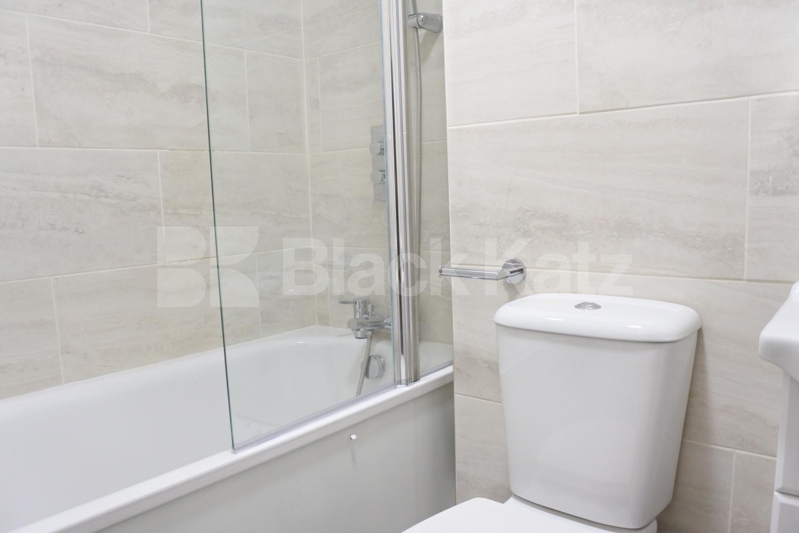 			FANSTASTIC NEW INSTRUCTION!, 4 Bedroom, 1 bath, 1 reception Maisonette			 Erskin Crescent, Tottenham Hale