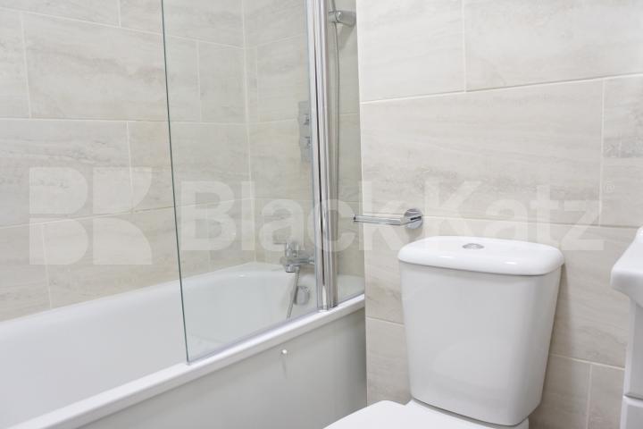 			FANSTASTIC NEW INSTRUCTION!, 4 Bedroom, 1 bath, 1 reception Maisonette			 Erskin Crescent, Tottenham Hale