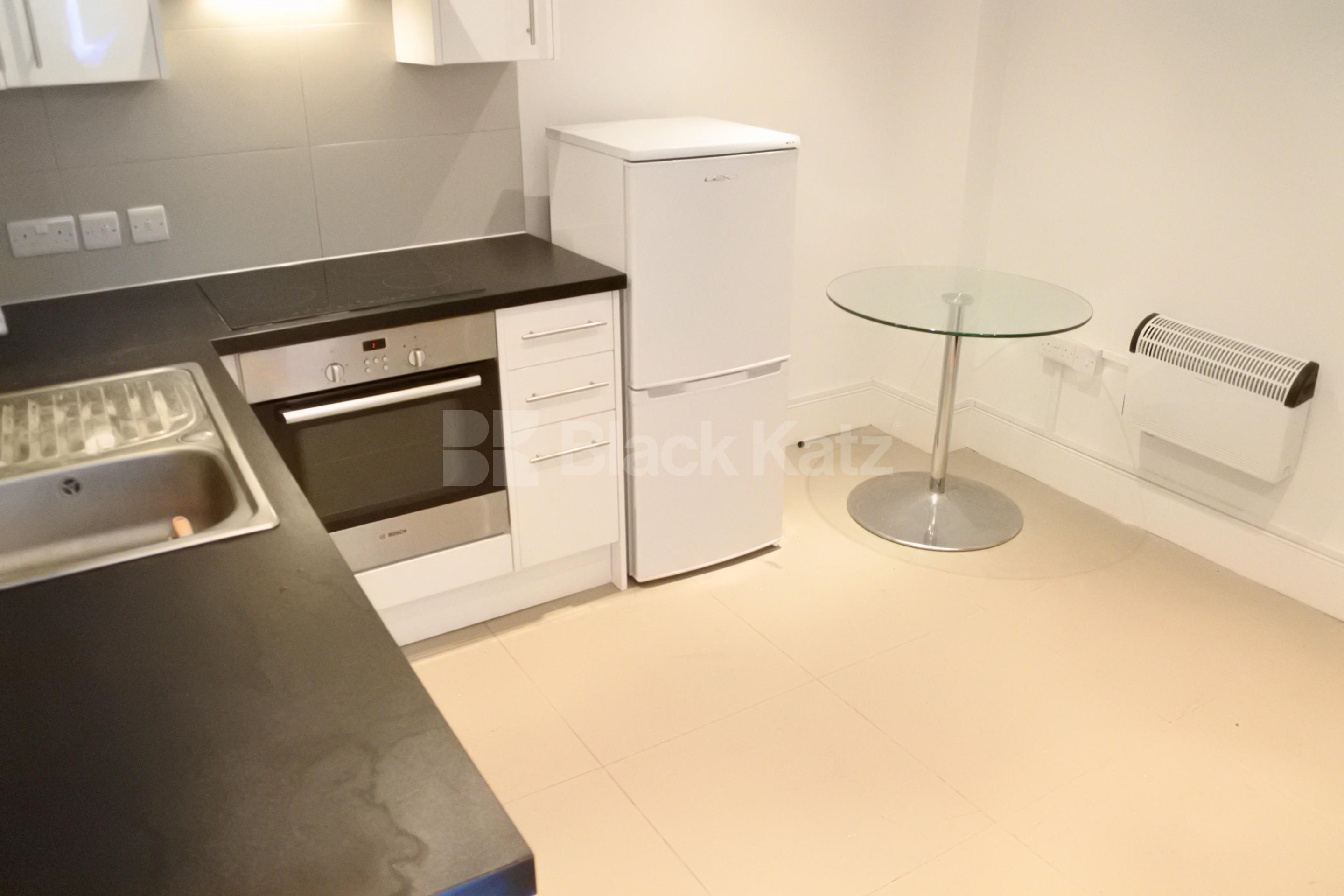			Gret studio flat in Crouch End, Studio Apartment, 1 bath, 1 reception Flat			 Tottenham Lane, Crouch End N8