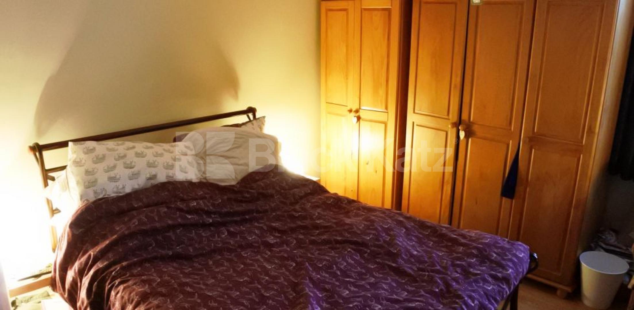 			Fantatstic new instruction, 1 Bedroom, 1 bath, 1 reception Flat			 High Street, Hornsey