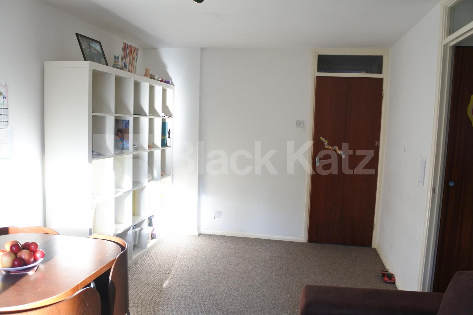 			1 Bedroom, 1 bath, 1 reception Flat			 Cambridge Gardens, MUSWELL HILL N10