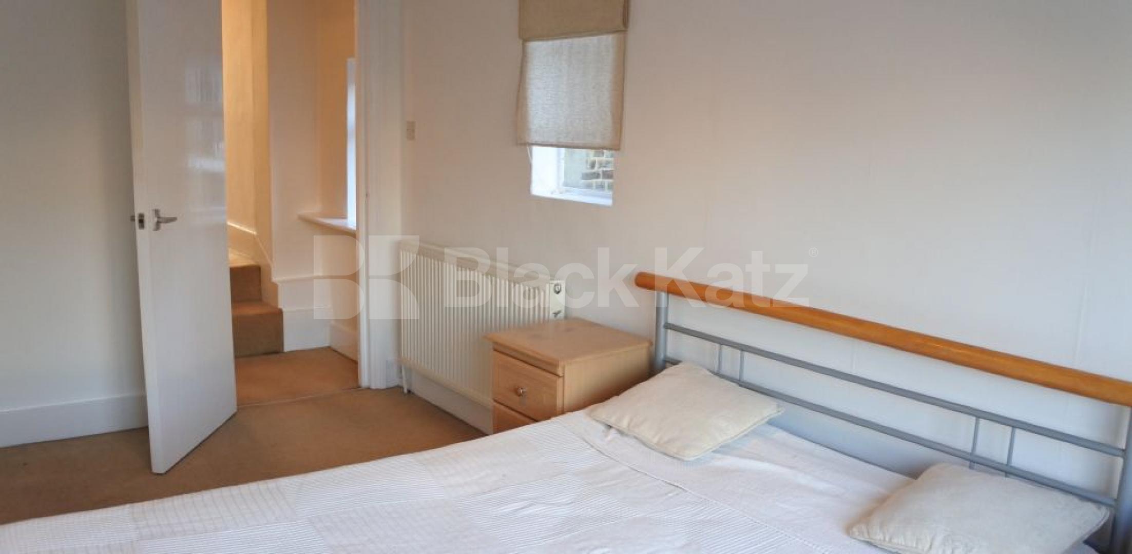 			1 Bedroom, 1 bath, 1 reception Flat			 Park Road, CROUCH END