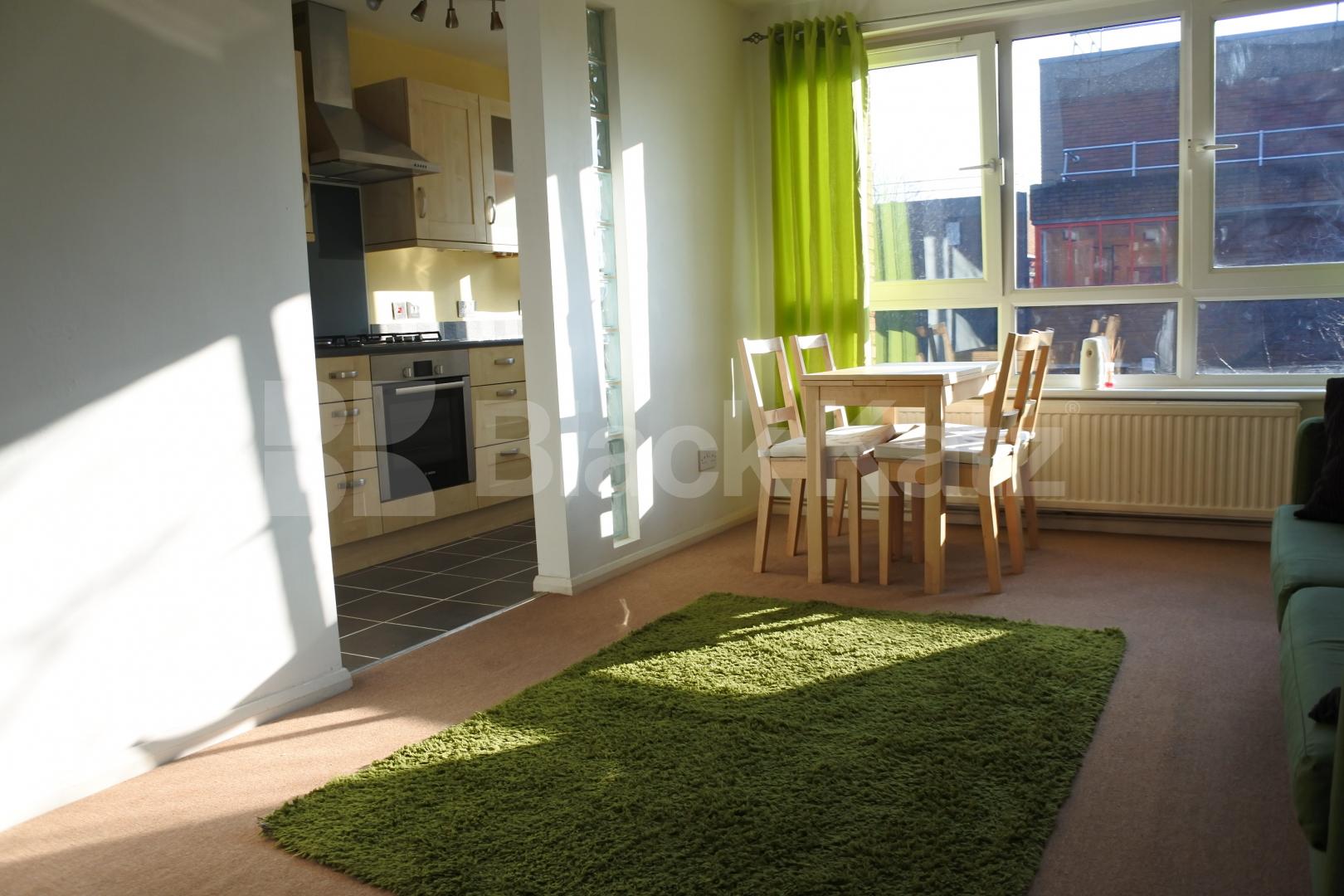 			1 Bedroom, 1 bath, 1 reception Flat			 The Sandlings, Wood Green