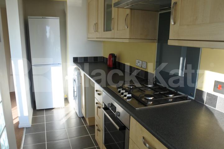 			1 Bedroom, 1 bath, 1 reception Flat			 The Sandlings, Wood Green