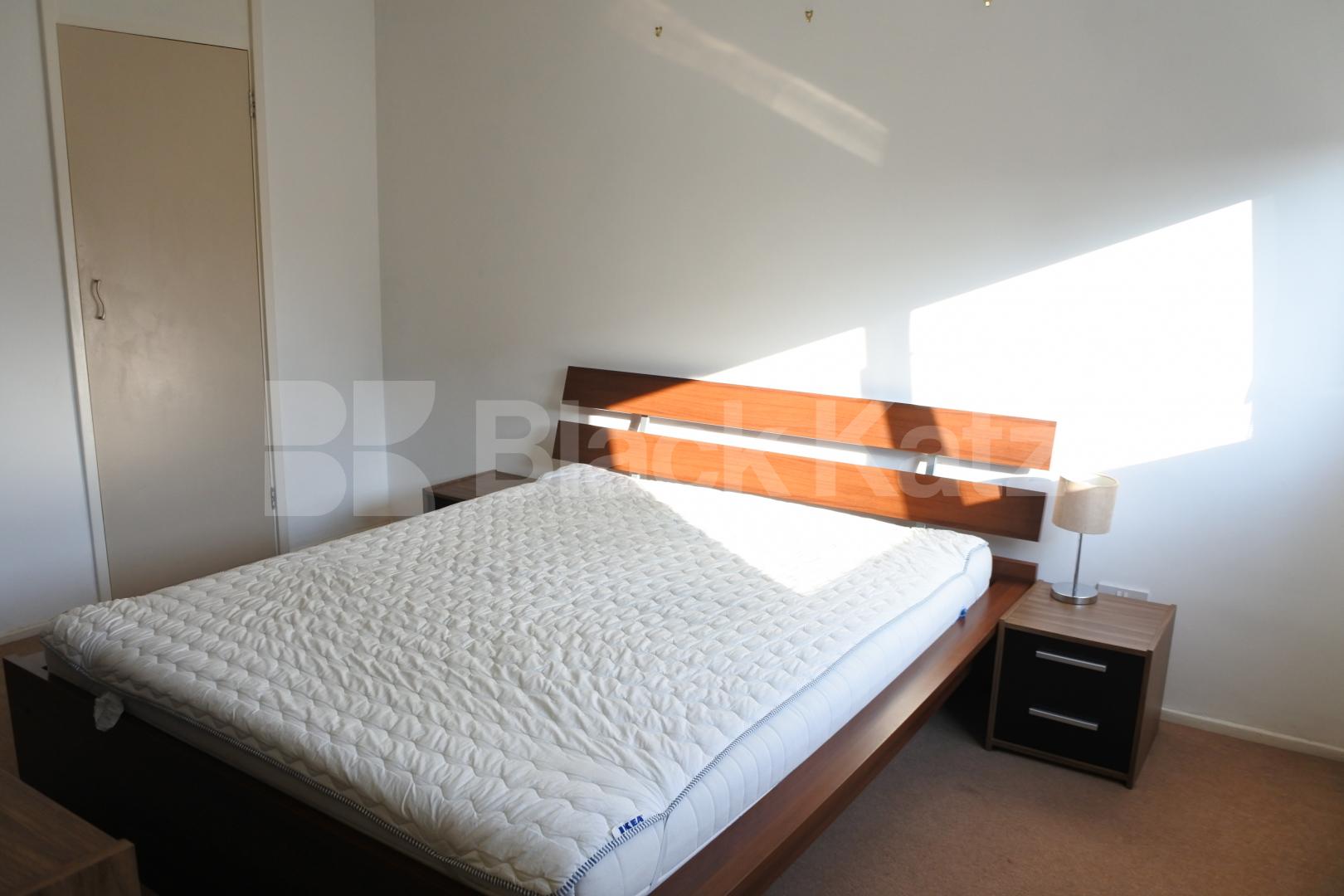 			1 Bedroom, 1 bath, 1 reception Flat			 The Sandlings, Wood Green