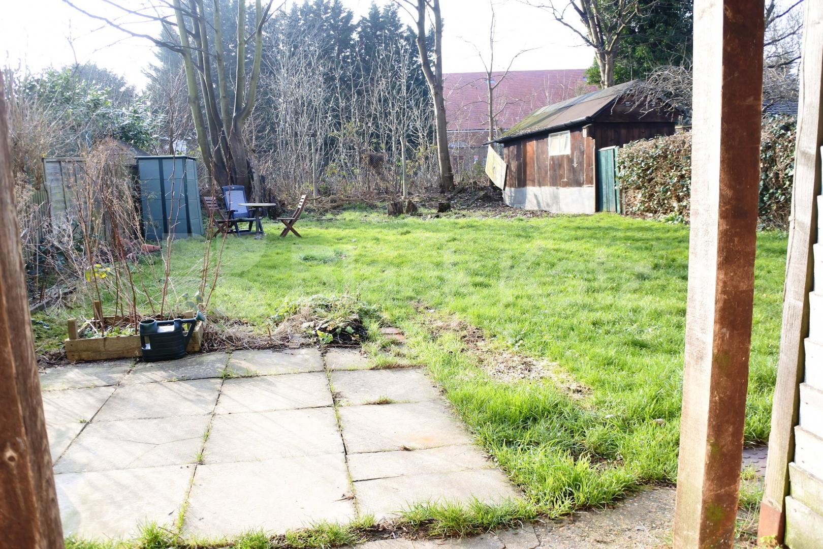 			2 Bedroom, 1 bath, 1 reception Flat			 Lesley road, East Finchley