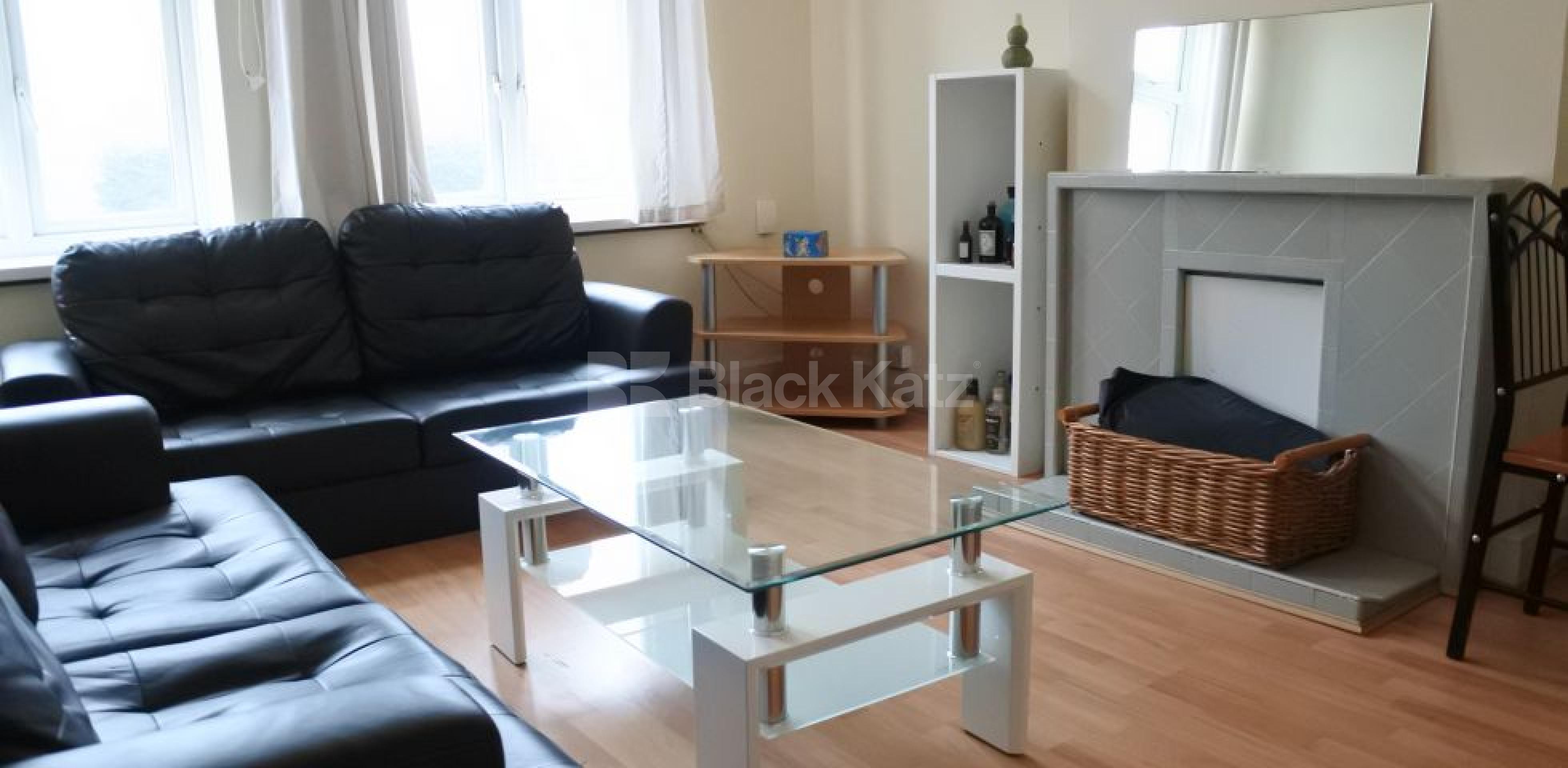 			Only a 3 Week Deposit Required !, 4 Bedroom, 1 bath, 1 reception Flat			 Alymer Road, East Finchley N2