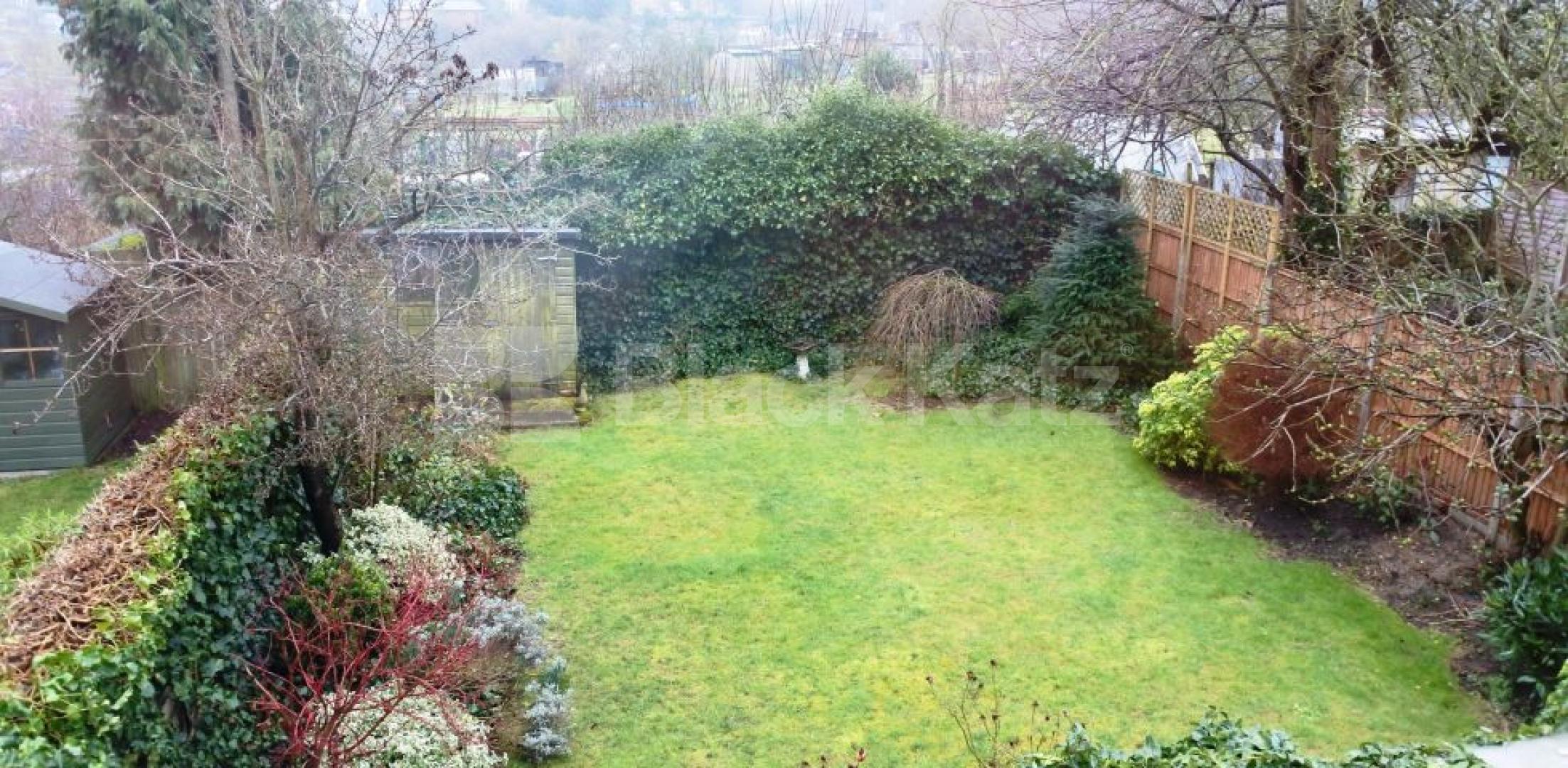 			NEW INSTRUCTION!, 4 Bedroom, 1 bath, 1 reception House			 Chandos Road, East Finchley