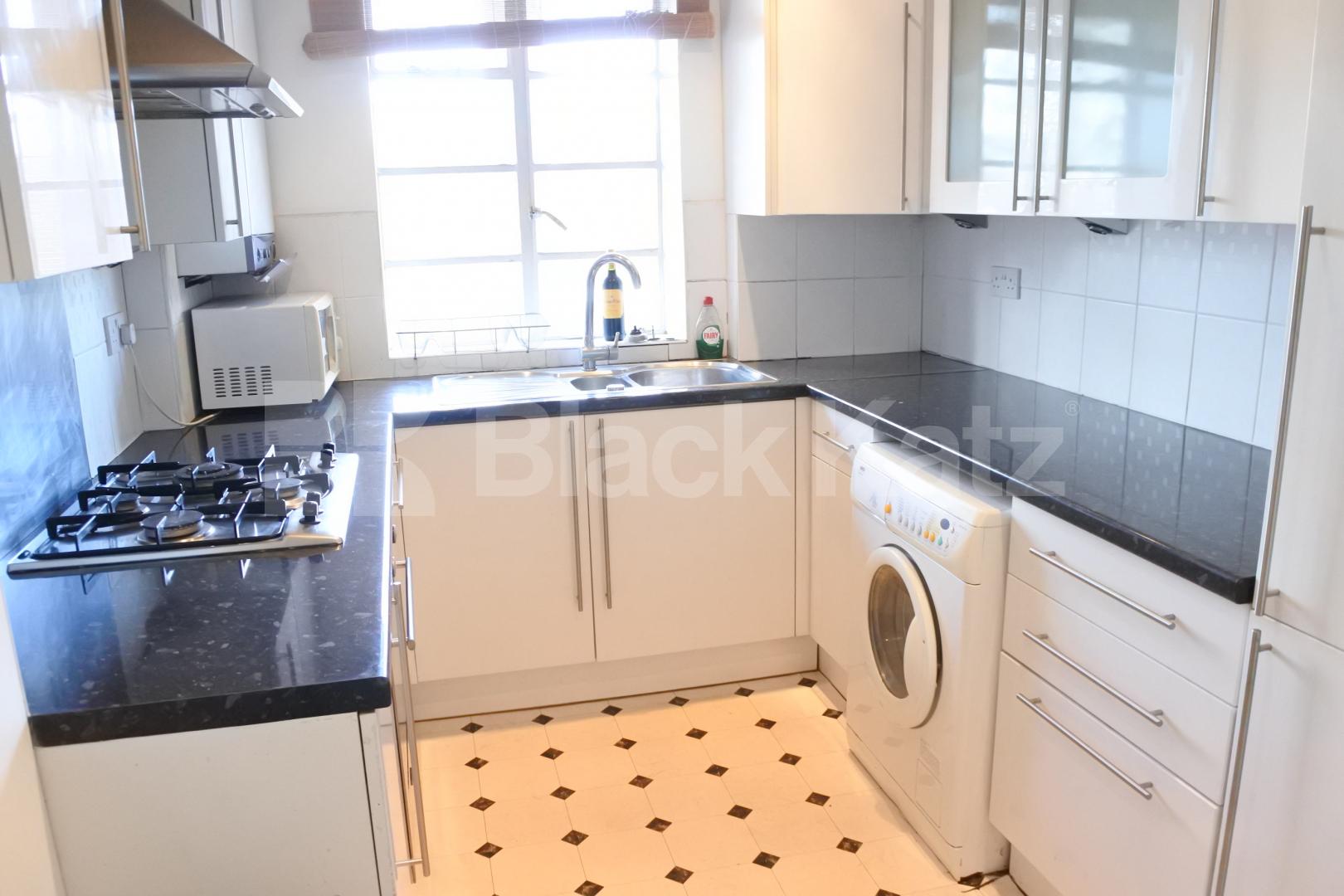 			NEW INSTRUCTION!, 1 Bedroom, 1 bath, 1 reception Flat			 Lordship Lane, WOOD GREEN