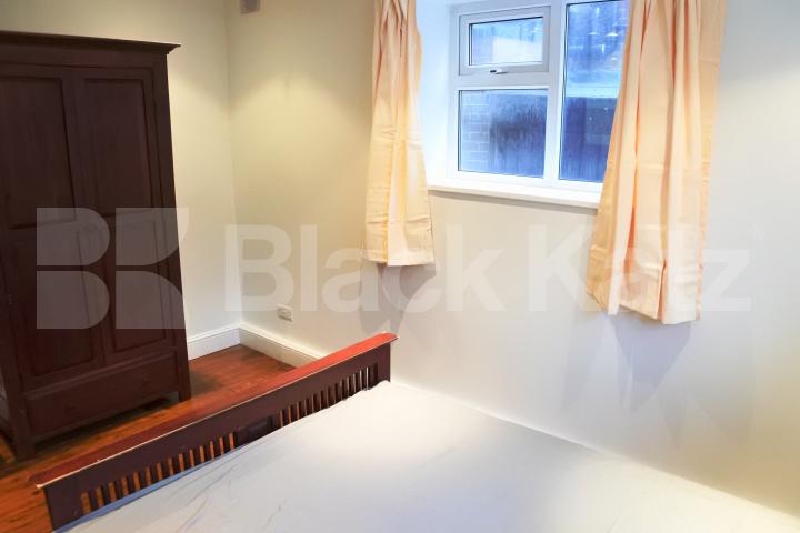 			NEW INSTRUCTION!, 3 Bedroom, 1 bath, 1 reception Ground Floor Flat			 Boyton Close , Hornsey