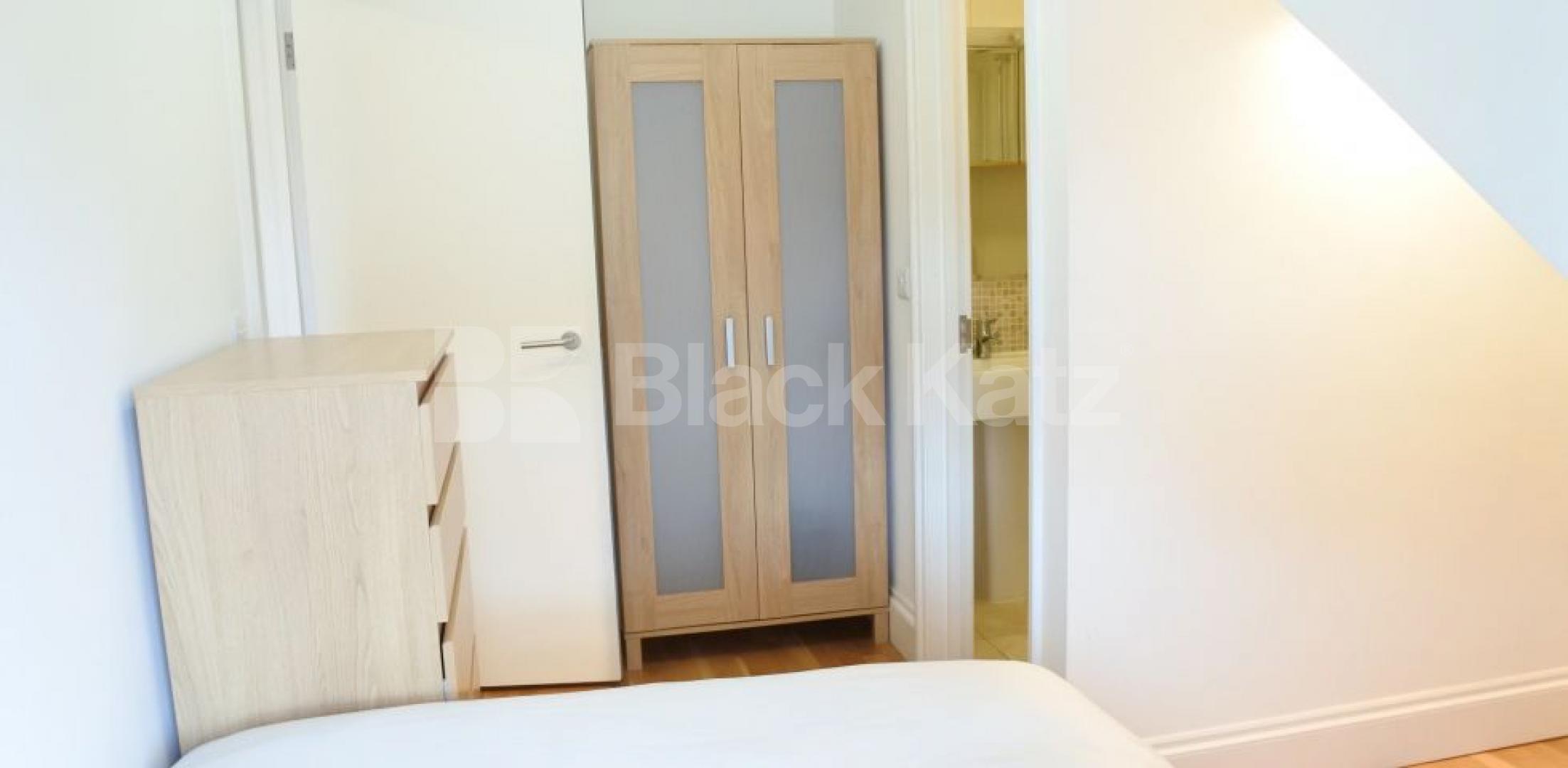 			Bills Included ! ! !, 1 Bedroom, 1 bath, 1 reception Flat			 Hillfield Avenue, Crouch End