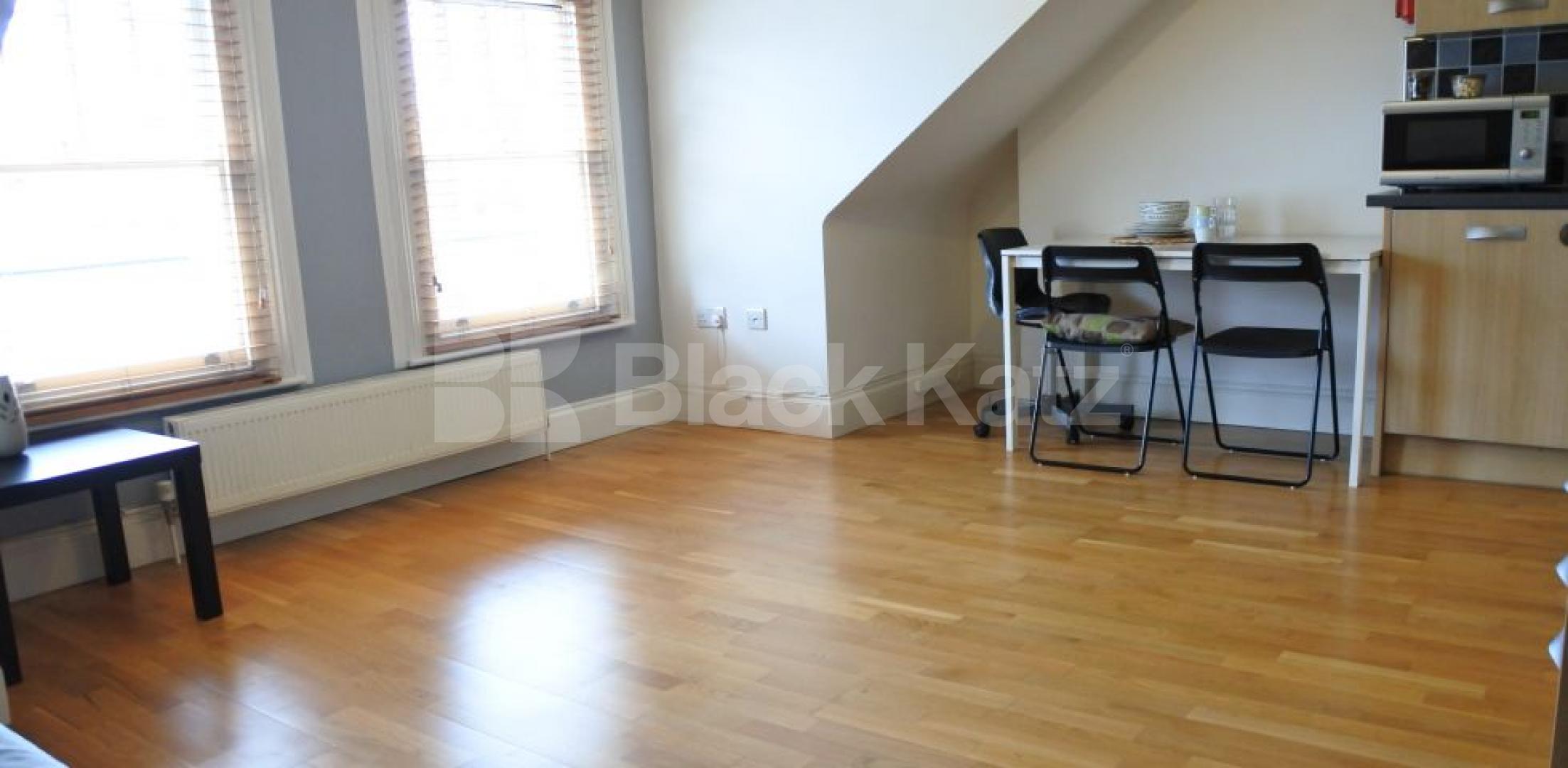 			Bills Included ! ! !, 1 Bedroom, 1 bath, 1 reception Flat			 Hillfield Avenue, Crouch End