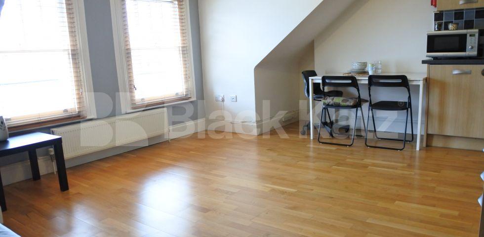 			Bills Included ! ! !, 1 Bedroom, 1 bath, 1 reception Flat			 Hillfield Avenue, Crouch End