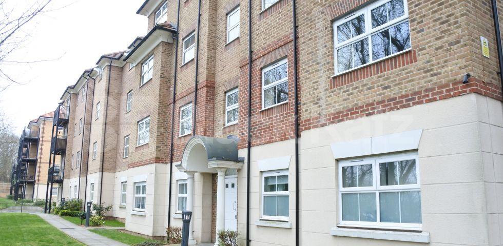			NEW INSTRUCTION!, 2 Bedroom, 1 bath, 1 reception Apartment			 Gilson Place , Muswell Hill