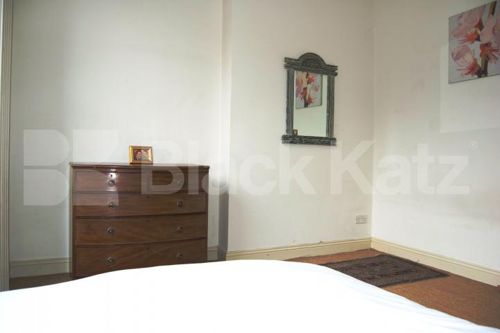 			NEW INSTRUCTION!, 1 Bedroom, 1 bath, 1 reception Flat			 North Villas, CAMDEN SQUARE