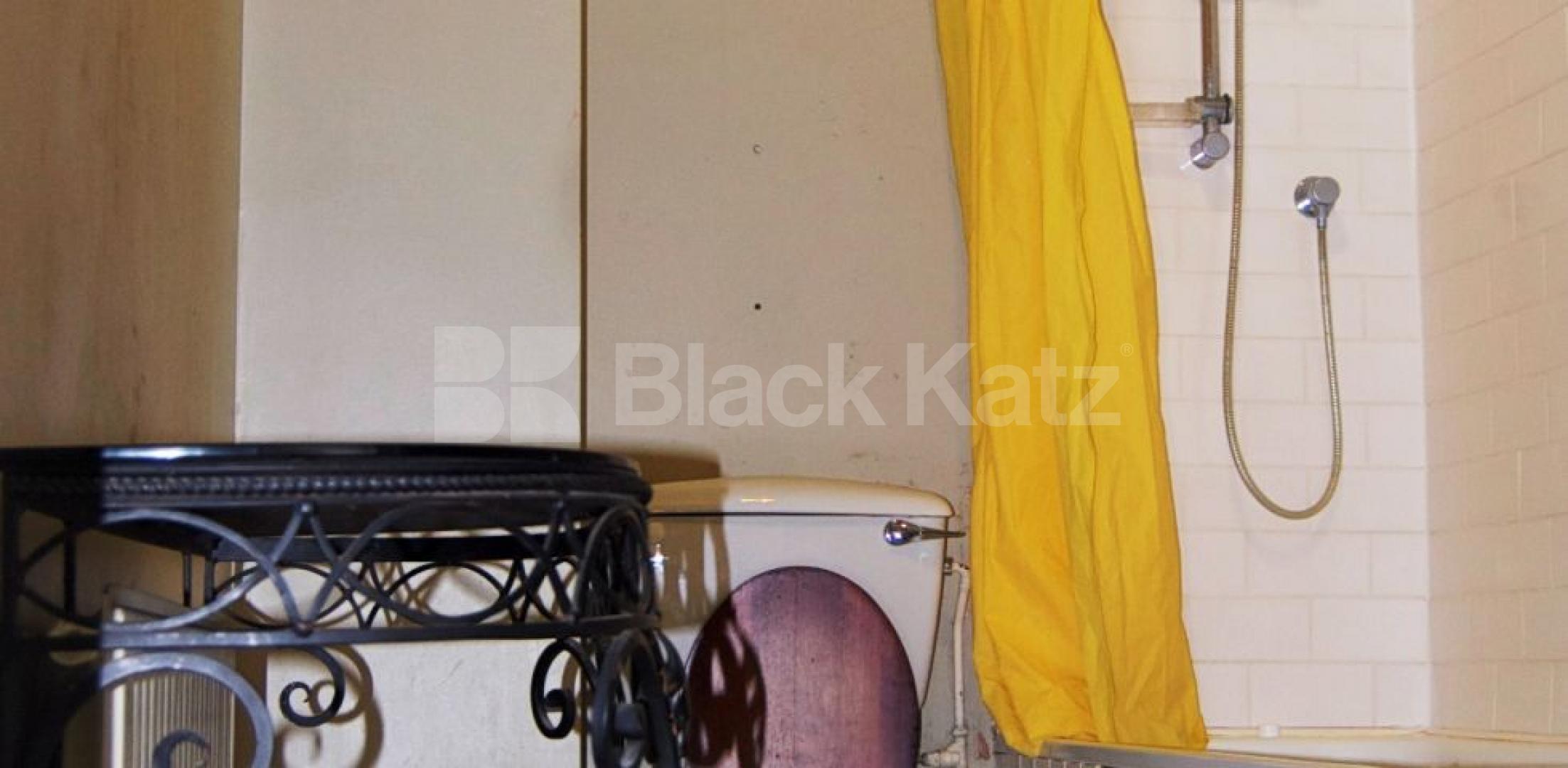 			NEW INSTRUCTION!, 1 Bedroom, 1 bath, 1 reception Flat			 North Villas, CAMDEN SQUARE