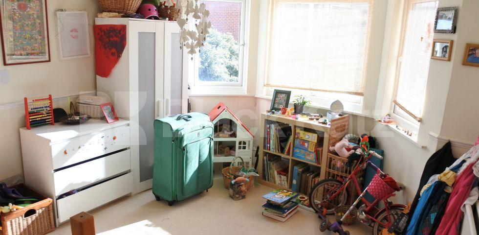 			NEW INSTRUCTION!, 2 Bedroom, 1 bath, 1 reception Flat			 Harvey Road, CROUCH END