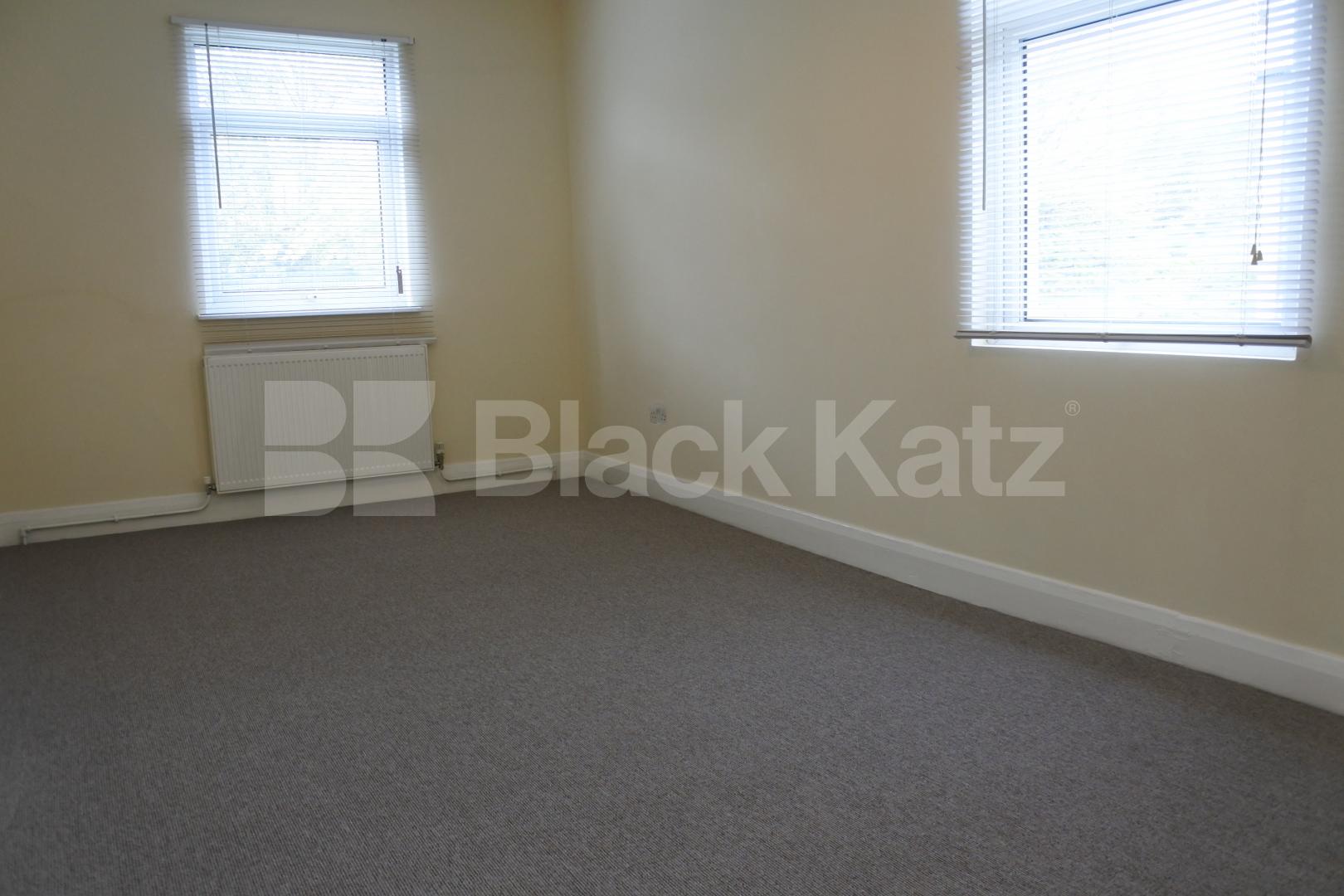 			Large Two Bed Property !, 2 Bedroom, 1 bath, 1 reception Flat			 Wightman Road, Haringey Ladder