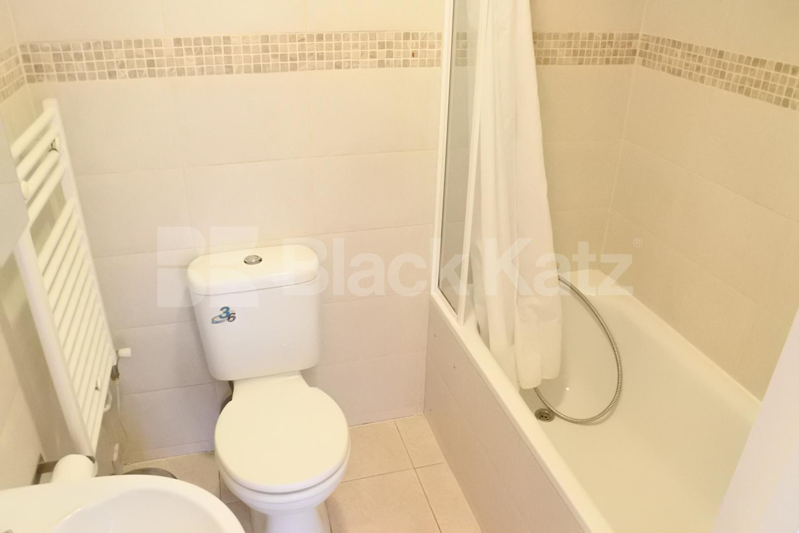 			1 Bedroom, 1 bath, 1 reception Flat			 Elm Grove, CROUCH END