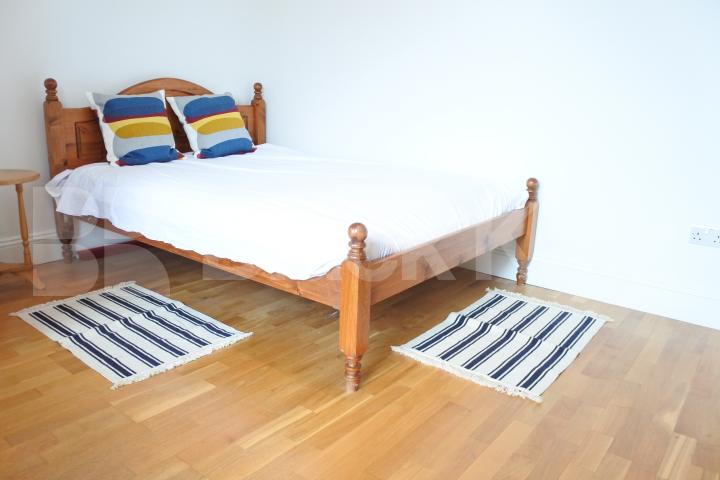 			1 Bedroom, 1 bath, 1 reception Flat			 Elm Grove, CROUCH END