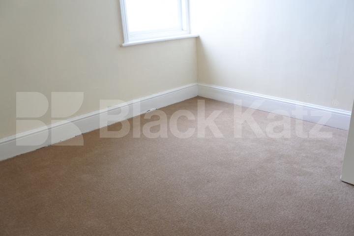 			3 Bedroom, 1 bath, 1 reception Flat			 Lordship Lane, Wood Green