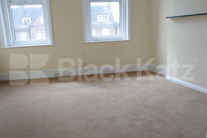 			3 Bedroom, 1 bath, 1 reception Flat			 Lordship Lane, Wood Green