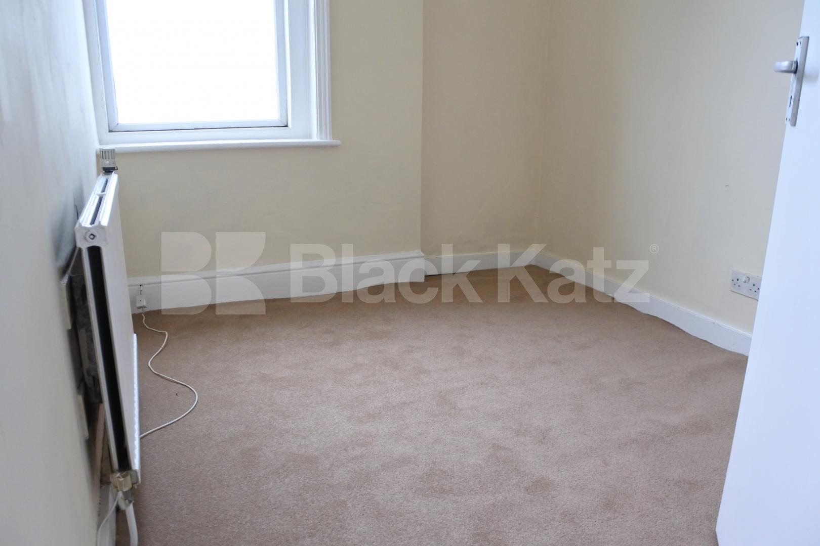 			3 Bedroom, 1 bath, 1 reception Flat			 Lordship Lane, Wood Green