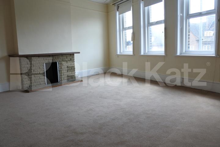 			3 Bedroom, 1 bath, 1 reception Flat			 Lordship Lane, Wood Green