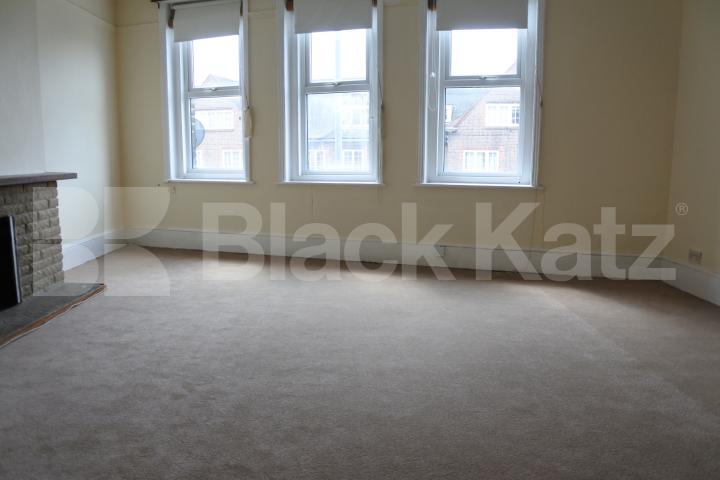 			3 Bedroom, 1 bath, 1 reception Flat			 Lordship Lane, Wood Green