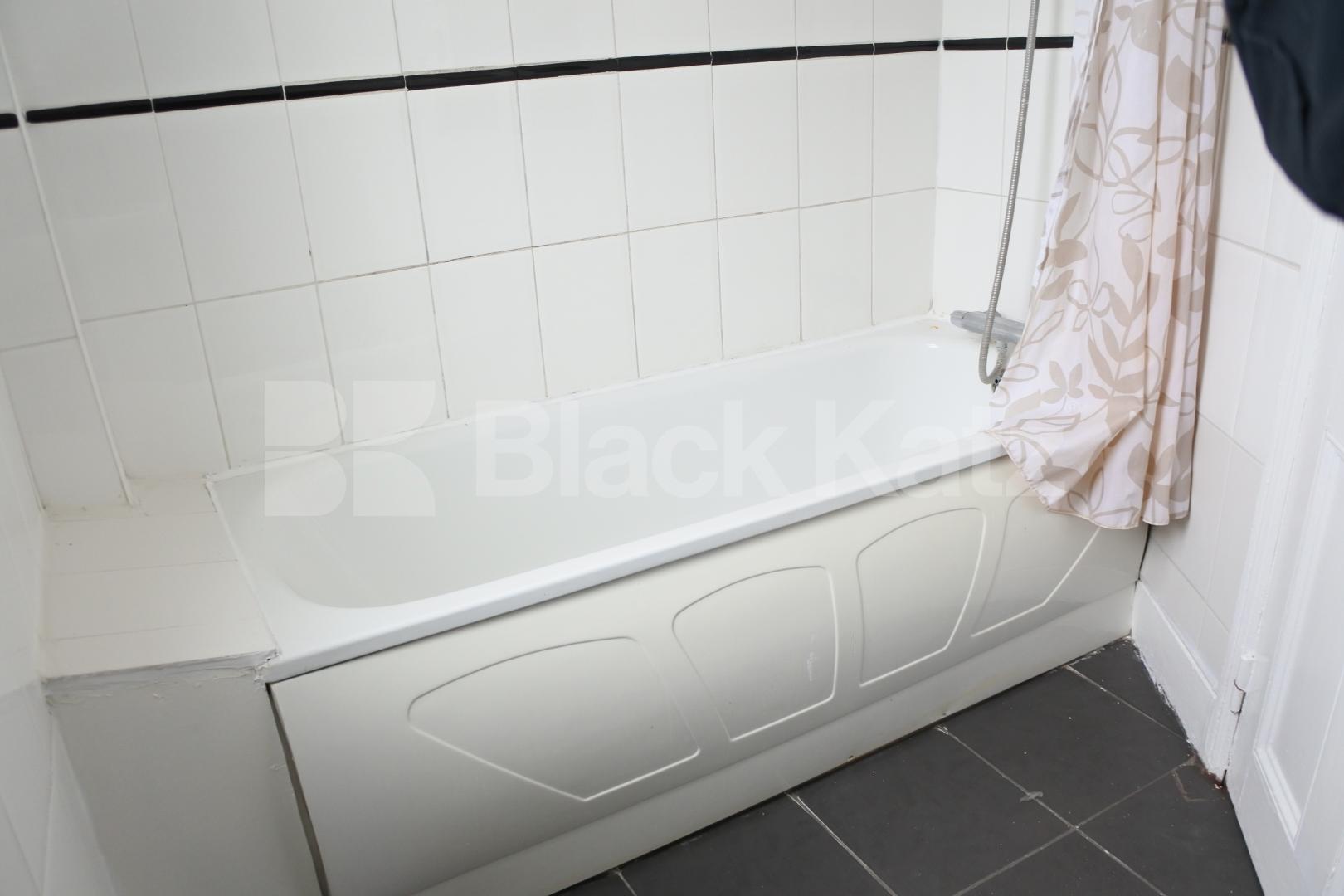 			3 Bedroom, 1 bath, 1 reception Flat			 Lordship Lane, Wood Green